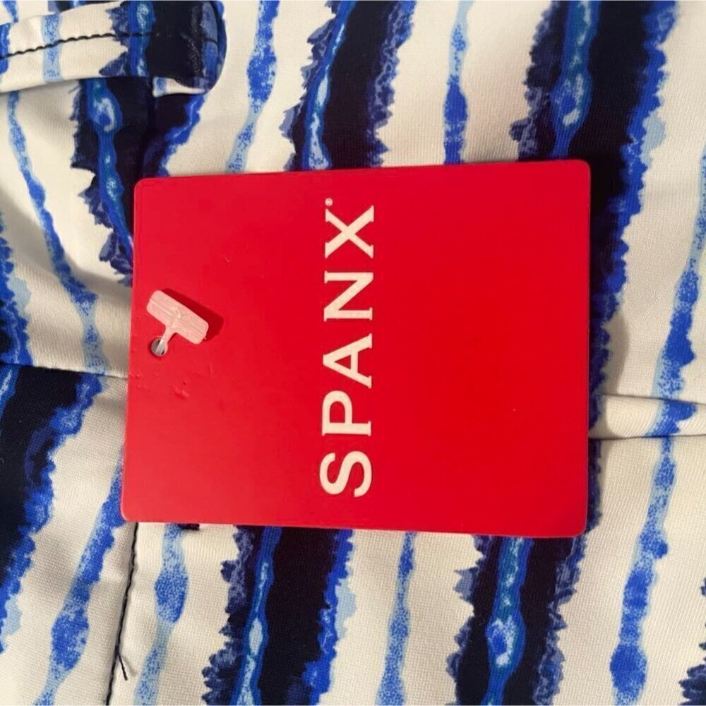 NEW SPANX Size Large Shorts Sunshine Shorts Smoothing Flattering Slimming - Picture 10 of 11